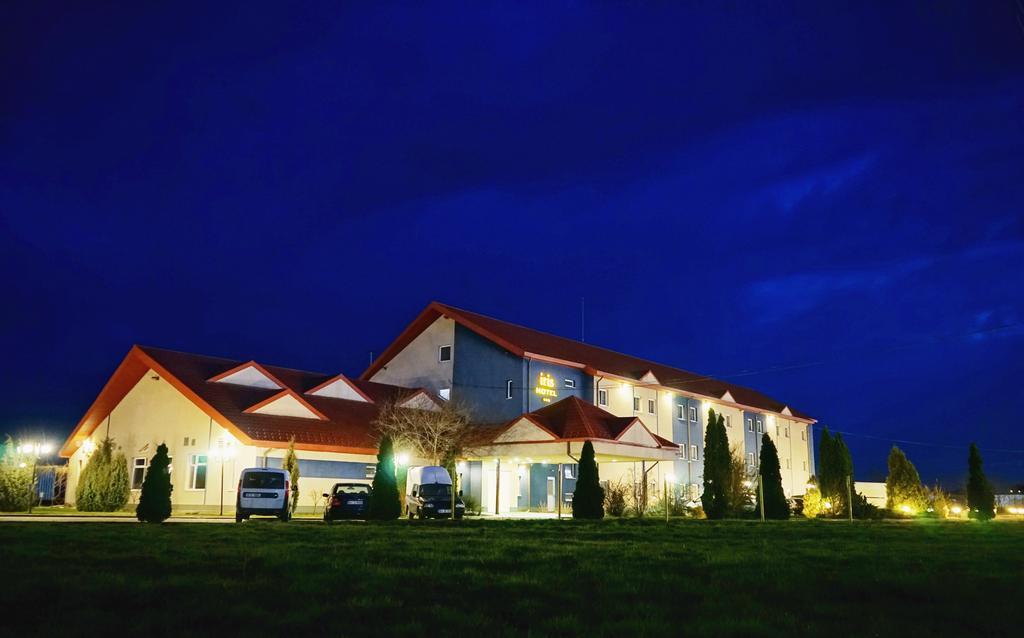 Iris Hotel Bors Exterior photo