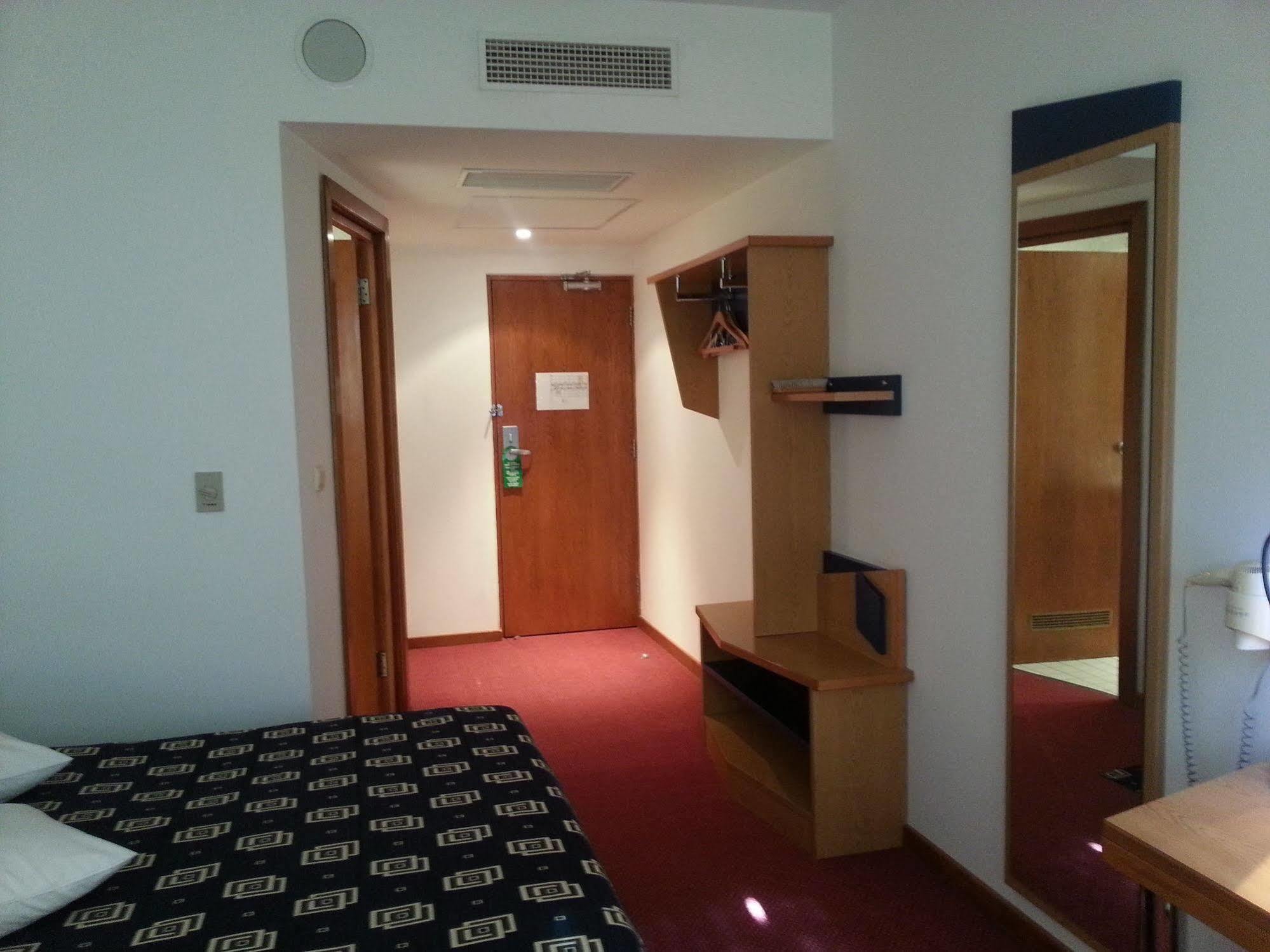 Iris Hotel Bors Exterior photo